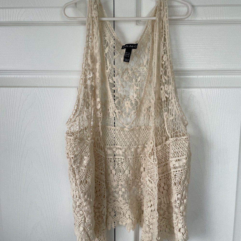 FANG lace top size XS
